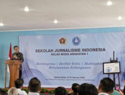 Buka Sekolah Jurnalisme Indonesia, Nadiem Makarim: Kita Berkompetisi dengan AI