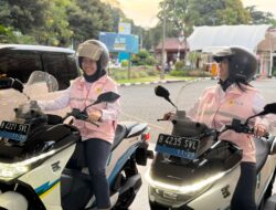 Hemat 80%, Srikandi PLN Pilih Pulang Pergi Naik Motor Listrik