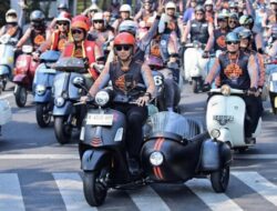 AHY di Bandung: Menunggang Vespa, Menguatkan Kolaborasi dan Kepedulian