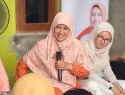 Melalui Realisasi POKIR 2025 Mulyani Salurkan Bantuan Kursi Roda dan Alat Bantu Dengar